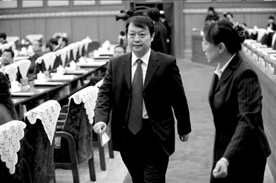 建設部原副部長黃衛(wèi)當選北京副市長(圖)