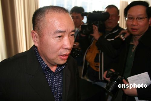 稱前妻返華生活不錯(cuò) 賴昌星“不信”自己會(huì)回中國(guó)