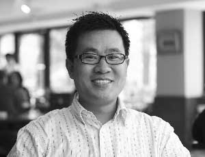 簡光洲，東方早報記者，獲中國新聞獎一等獎，代表作——《甘肅十四名嬰兒疑喝三鹿奶粉致腎病》