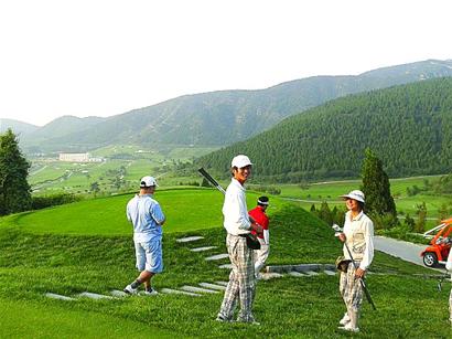 青島最奢侈專(zhuān)業(yè)學(xué)生被搶光 月薪8000不差錢(qián)