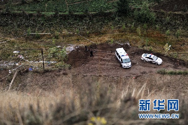 六盤(pán)山客車(chē)事故已致11人死亡 工作組赴寧