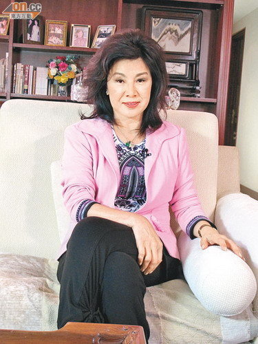 香港名媛趙式芝出柜嫁人 二人大方秀恩愛(ài)