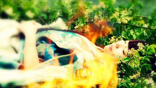 影視劇狗血臨終戲盤(pán)點(diǎn):金喜善哭成淚人惹人憐