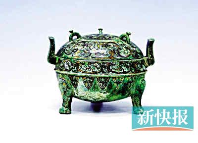 青銅簋（gu，同“鬼”音）