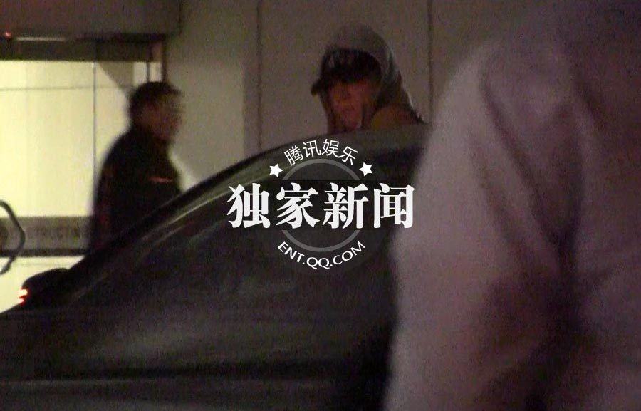 任重回京女友曝光似張儷百萬豪車接機 直奔父母家已然成“熟人”