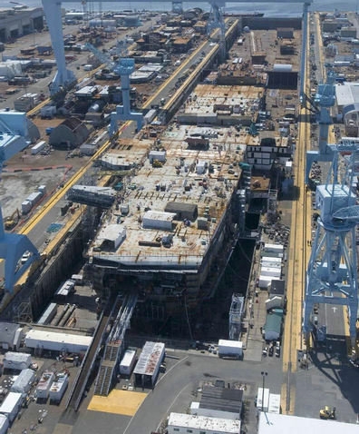 資料圖：外媒稱上海長興造船廠在制造第二艘航母。