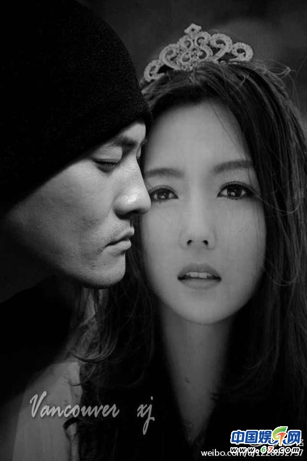 何潔攜新男友機(jī)場(chǎng)大秀恩愛引圍觀 赫子銘背景私照曝光