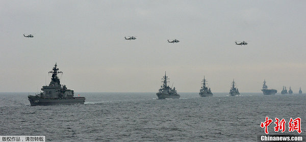 資料圖：日本海軍自衛(wèi)隊編隊航行。