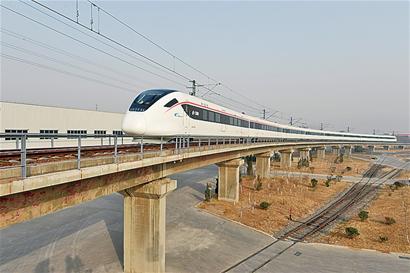 青島2012年度十大經(jīng)濟、民生事件