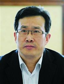 市政協(xié)委員、市教育局局長徐劍波
