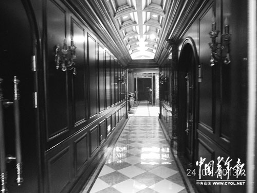 劉湘公館內(nèi)裝修豪華。本報(bào)記者朱麗亞攝