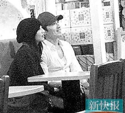 趙又廷臺(tái)灣密會(huì)高圓圓親密咬耳：結(jié)婚，你準(zhǔn)備好了嗎？