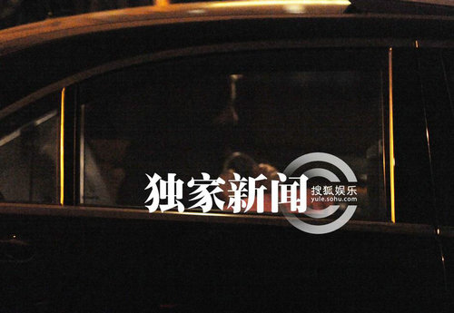 趙薇會(huì)友被跟拍速閃人