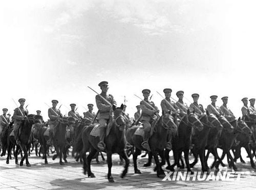 1953年國慶閱兵 人民軍隊(duì)正規(guī)化建設(shè)成果