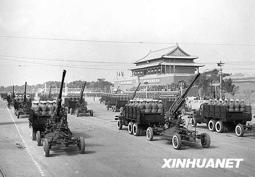 1953年國慶閱兵 人民軍隊(duì)正規(guī)化建設(shè)成果